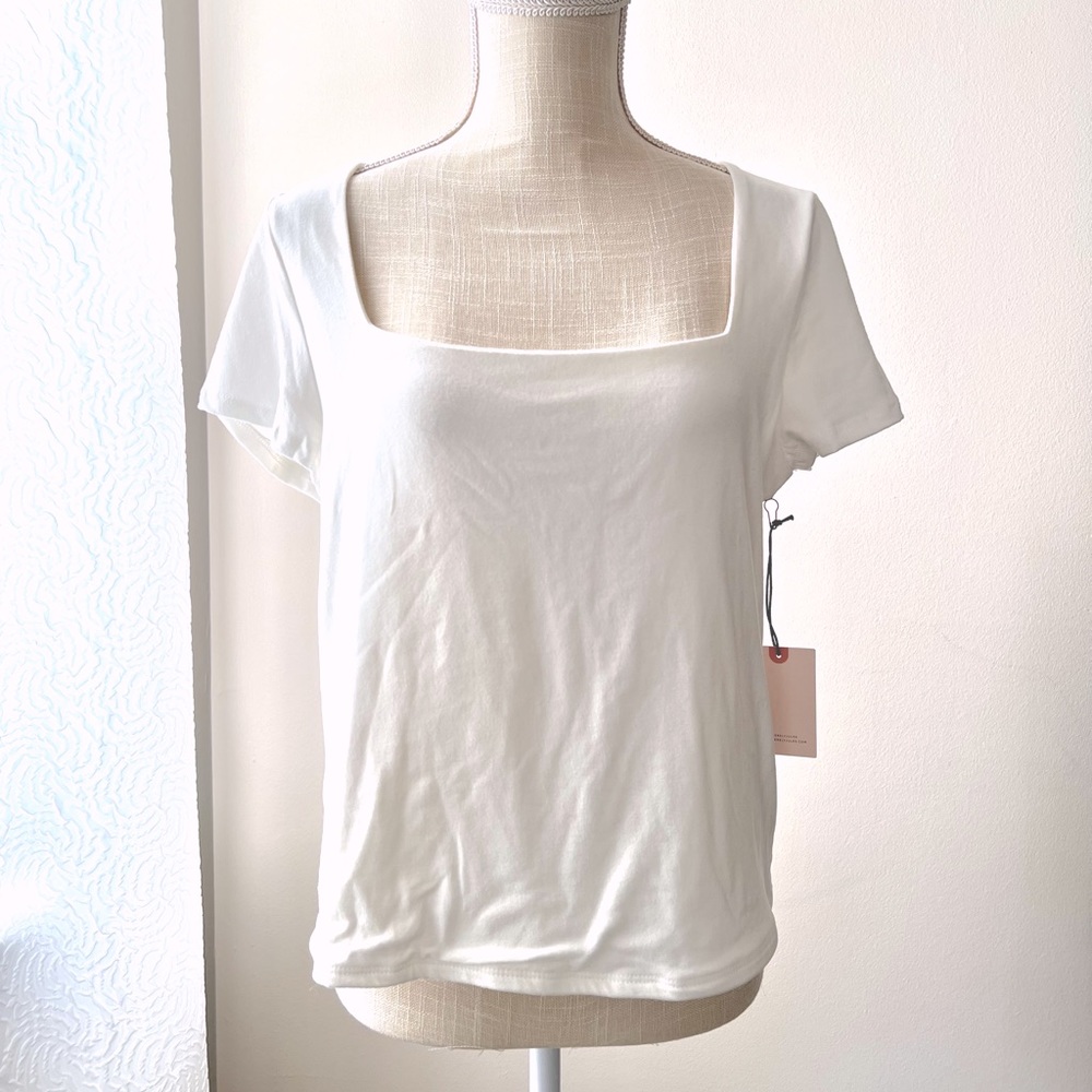 NWT Sincerely Jules White Short Sleeve T-shirt with Scoop Neck size XL